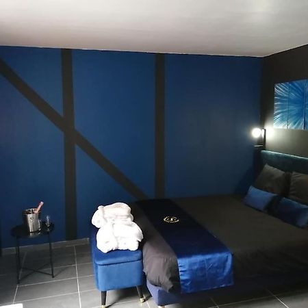 Appartement Avec Sauna Et Balneo Privatifs -Troyes Centre Exteriér fotografie
